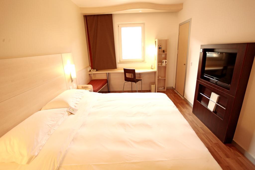 Ibis Anyang Jiefang Ave Hotel Bagian luar foto